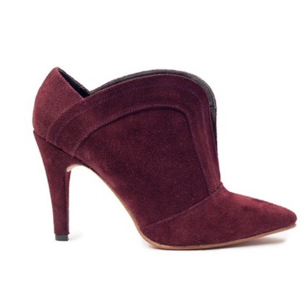 Fortress of Inca suede ankle boot high heels